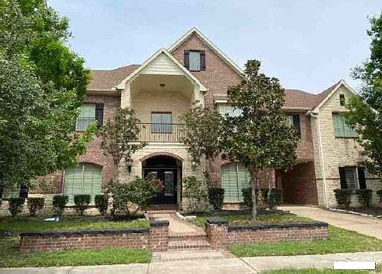 1st image of 18814 Cove Vista Ln