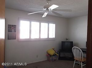 5th image of 3432 W Poinsettia Dr
