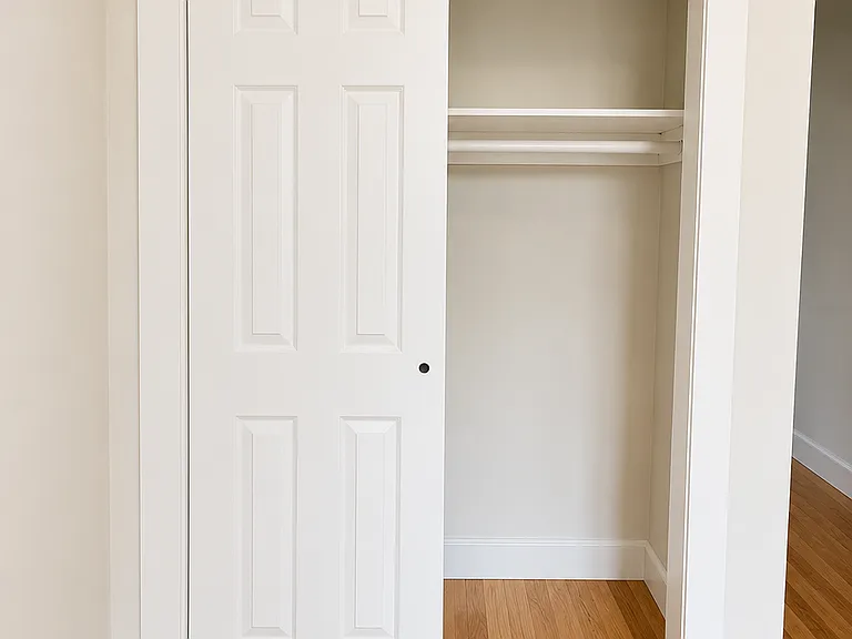 221 Schenectady Ave #4 — Photo 10