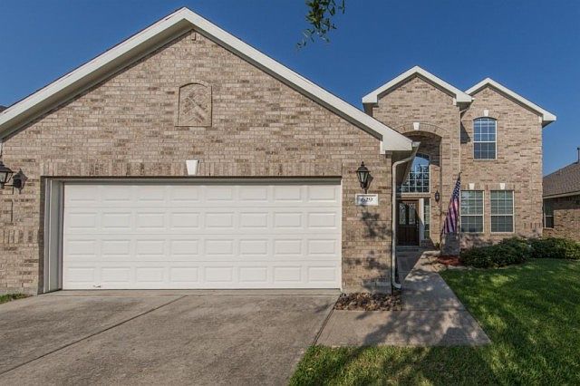 1st image of 629 Eastwellglen Ln