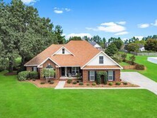 9005 Oakfield Dr, Statesboro, GA 30461