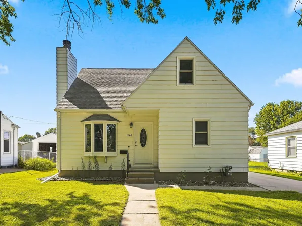 1146 Cornwall Ave, Waterloo, IA 50702
