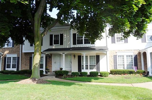 1st image of 2606 Williamsburg Cir #1