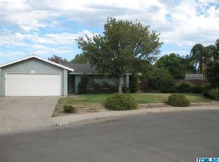 1830 N Cedar Ct, Visalia, CA 93292