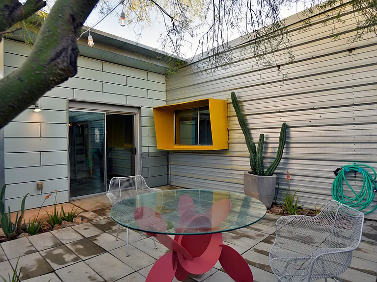 Exterior dining courtyard
