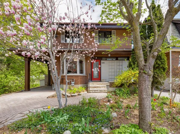 285 Fairmont Ave, Ottawa, ON K1Y 1Y4