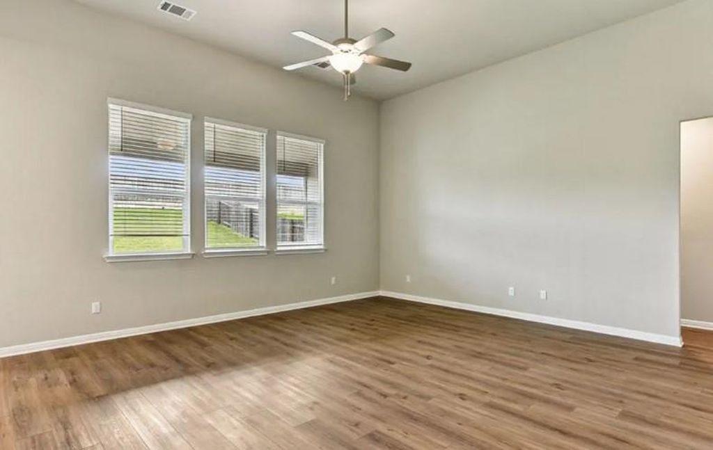 142 Shumard Peak Cv, Dripping Springs, TX - View 4