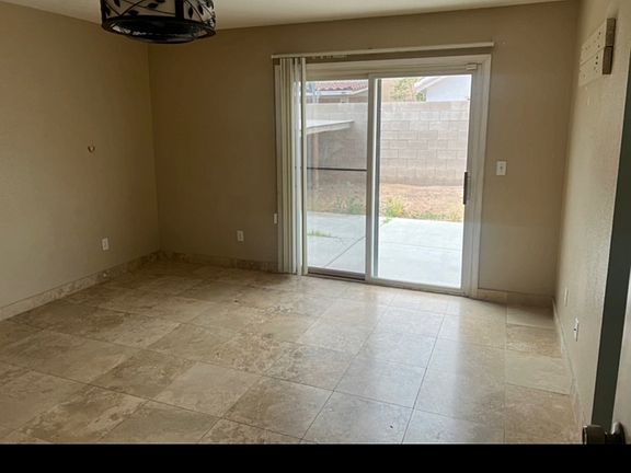 4th image of 4226 Dobson Dr