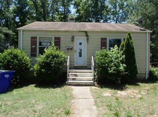 608 Laurel St, Franklin, VA 23851