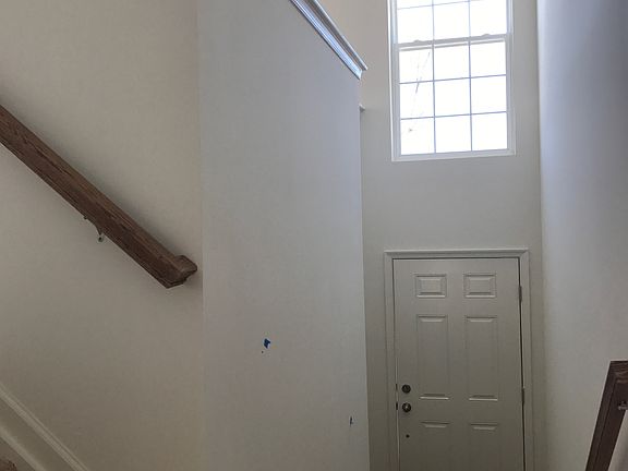 Foyer & Stairway