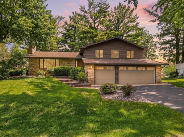 3139 DANS DRIVE, Stevens Point, WI 54481