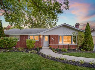 6840 W Evergreen Ave, Palos Heights, IL 60463