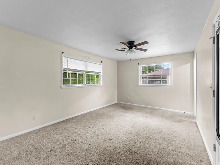 830 S Adams St — Photo 18