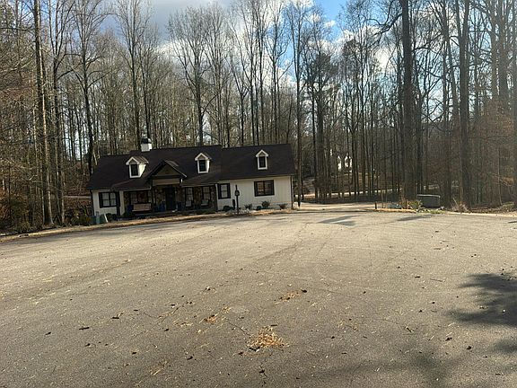 5th image of 4622 Grey Oak Ct