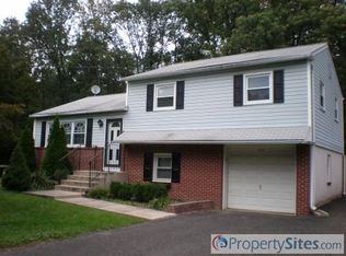 1519 Almshouse Rd, Jamison, PA 18929