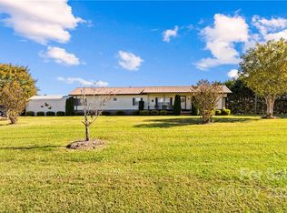 1686 Three Forks Church Rd, Taylorsville, NC 28681