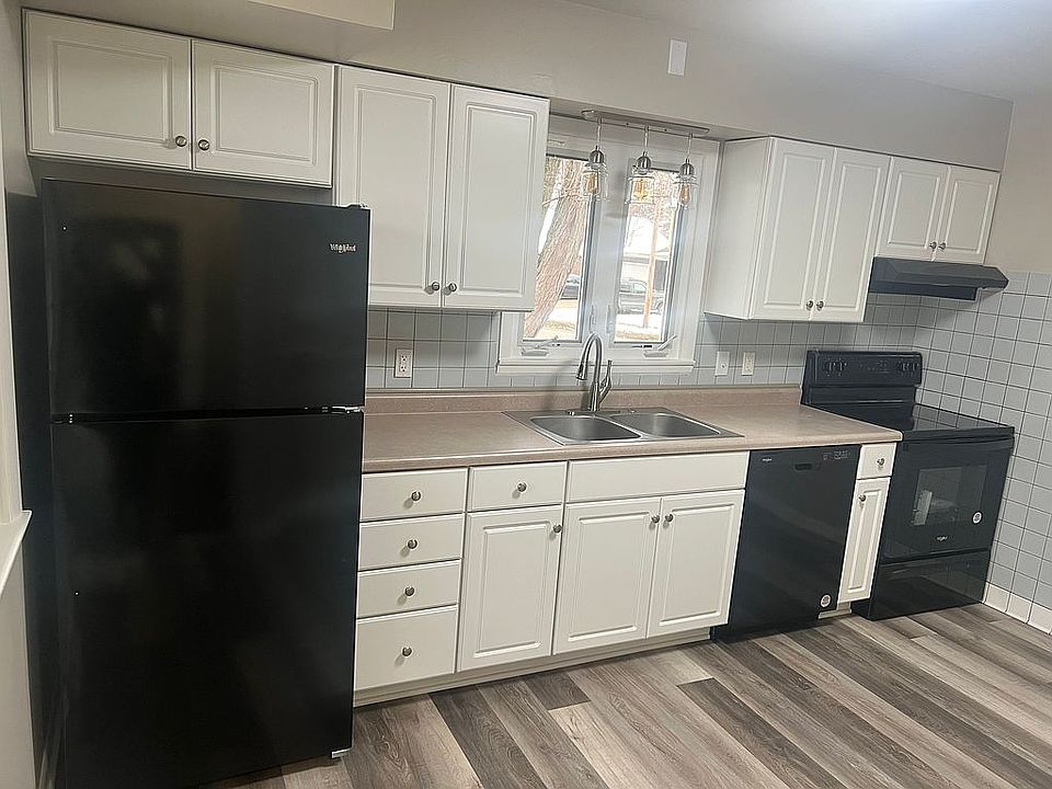 829 Kaufmann Ave, Dubuque, IA 52001 Zillow