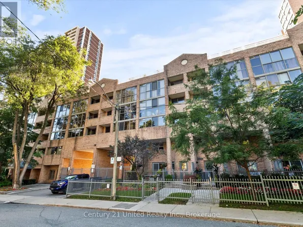 60 Homewood Ave #504, Toronto, ON M4Y 2X4