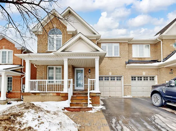 129 Knapton Dr, Newmarket, ON L3X 3B4