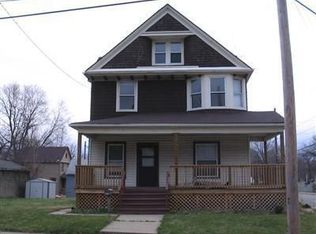 242 & 244 S Maple St, Akron, OH 44302