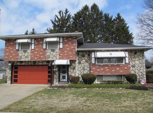 13806 Holland Rd, Brookpark, OH 44142