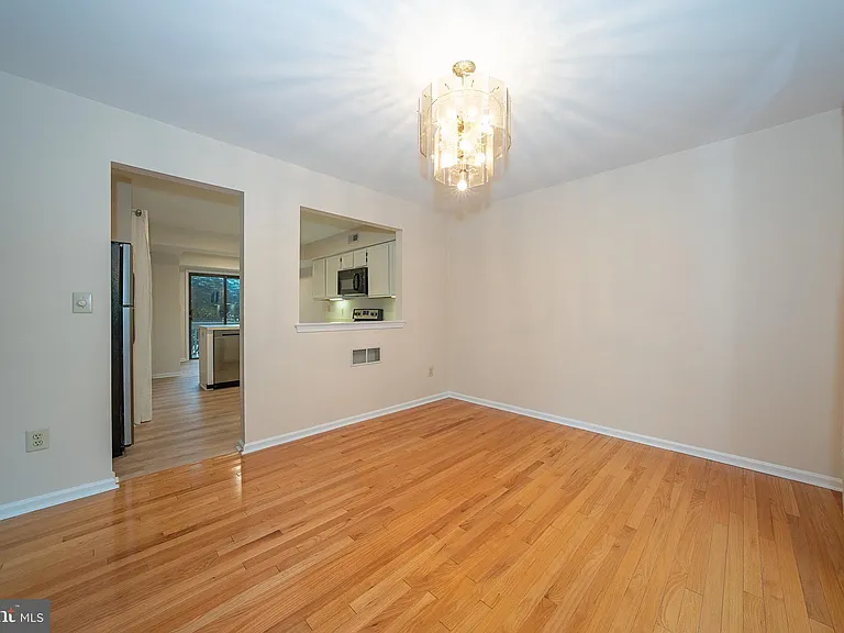 16 W Harrison Rd #16 — Photo 18