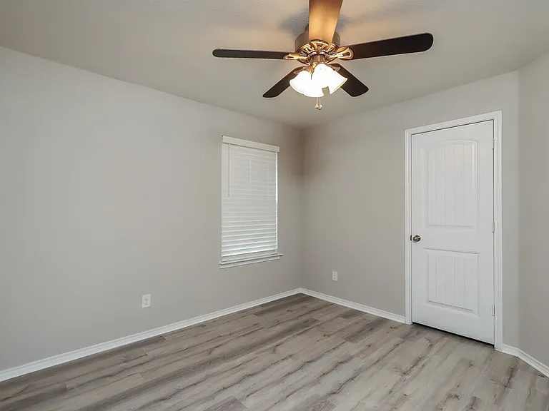5714 Goliad Blf — Photo 11