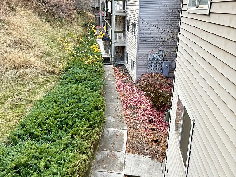 Outlook Apartments — Photo 19
