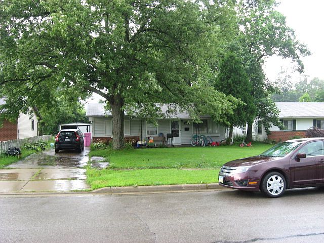 1st image of 2018 Rosewood Dr