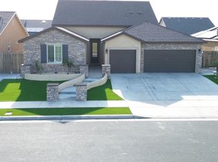 2241 Cardinal St, Delano, CA 93215