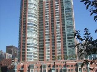 415 E North Water St #W-804, Chicago, IL 60611