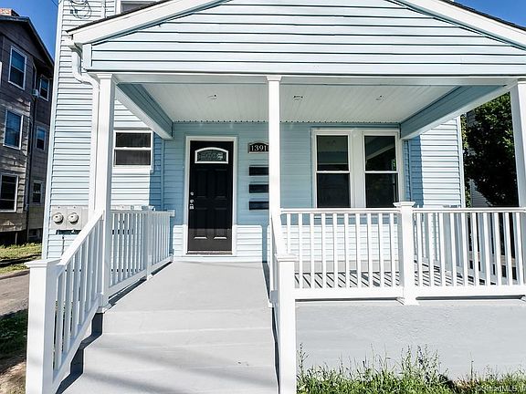 4th image of 1391 Corbin Ave #1