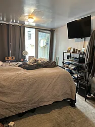 Rented by FLATS & PADS LLC