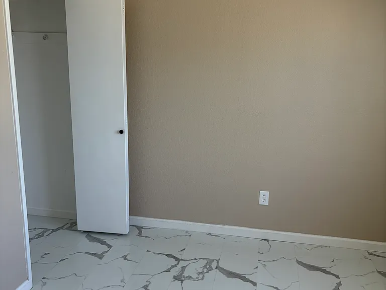 35384 John Albert Dr — Photo 9