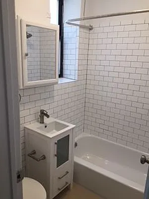 Rented by Besen Partners, LLC | media 24