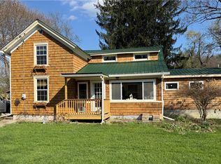 12 Mill St, Morris, NY 13808