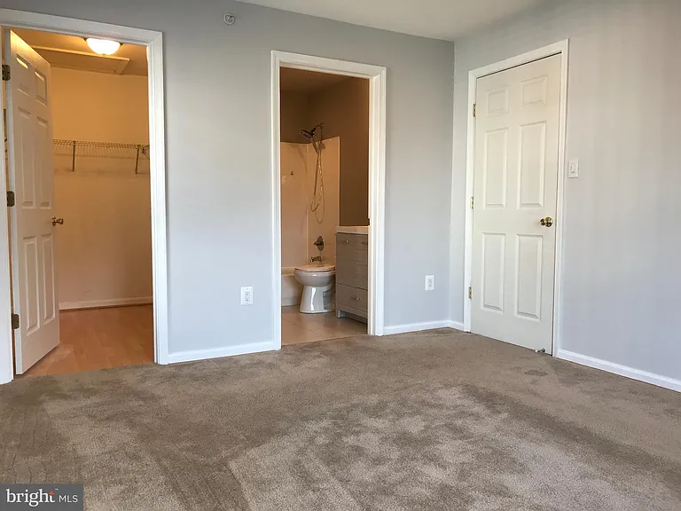 13304 Kilmarnock Way #4-C — Photo 23
