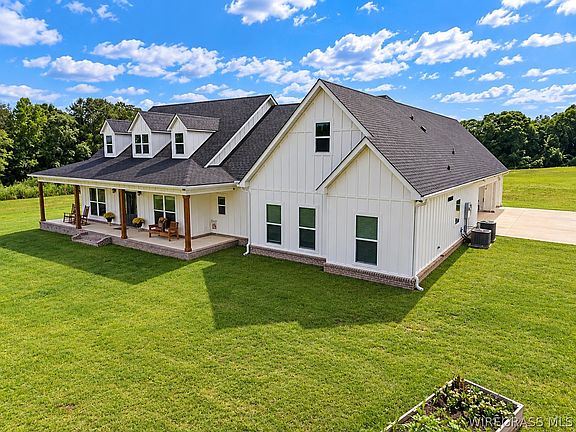 2nd image of 1197 County Road 2254