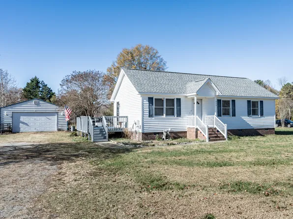 429 Government Rd, Clayton, NC 27520