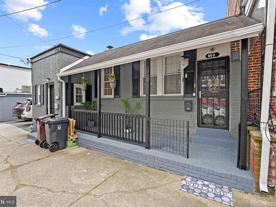 1st image of 902 Anchorage St