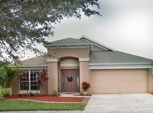 11334 Misty Isle Ln, Riverview, FL 33579