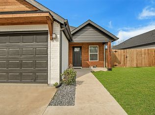 3606 Sayle St, Greenville, TX 75401