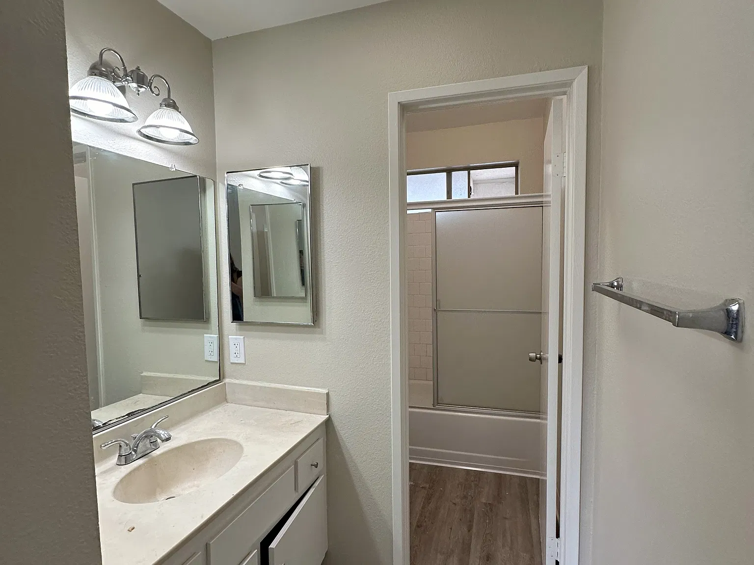 17762 Cameron Ln — Photo 1