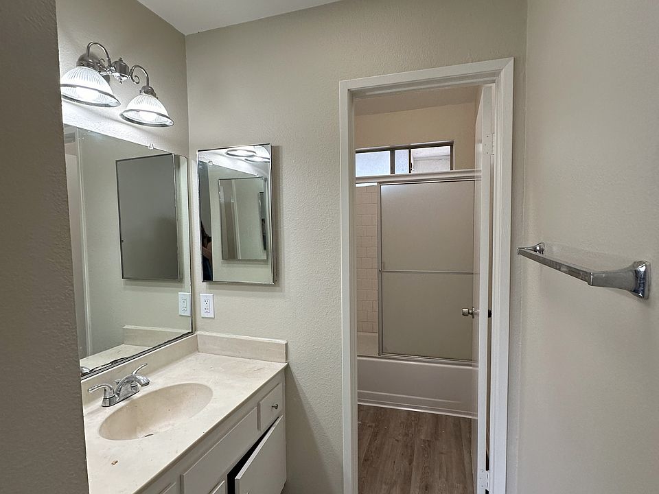 1st image of 17762 Cameron Ln #2