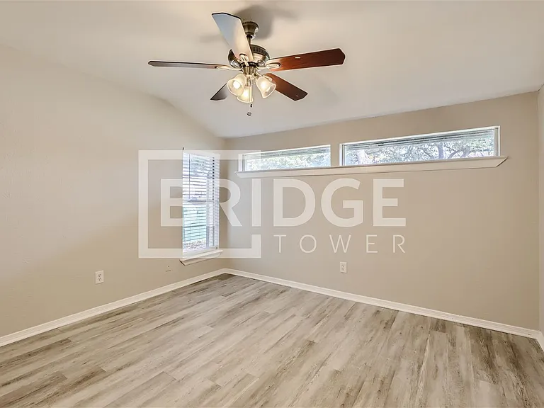 2933 Deep Valley Trl — Photo 18