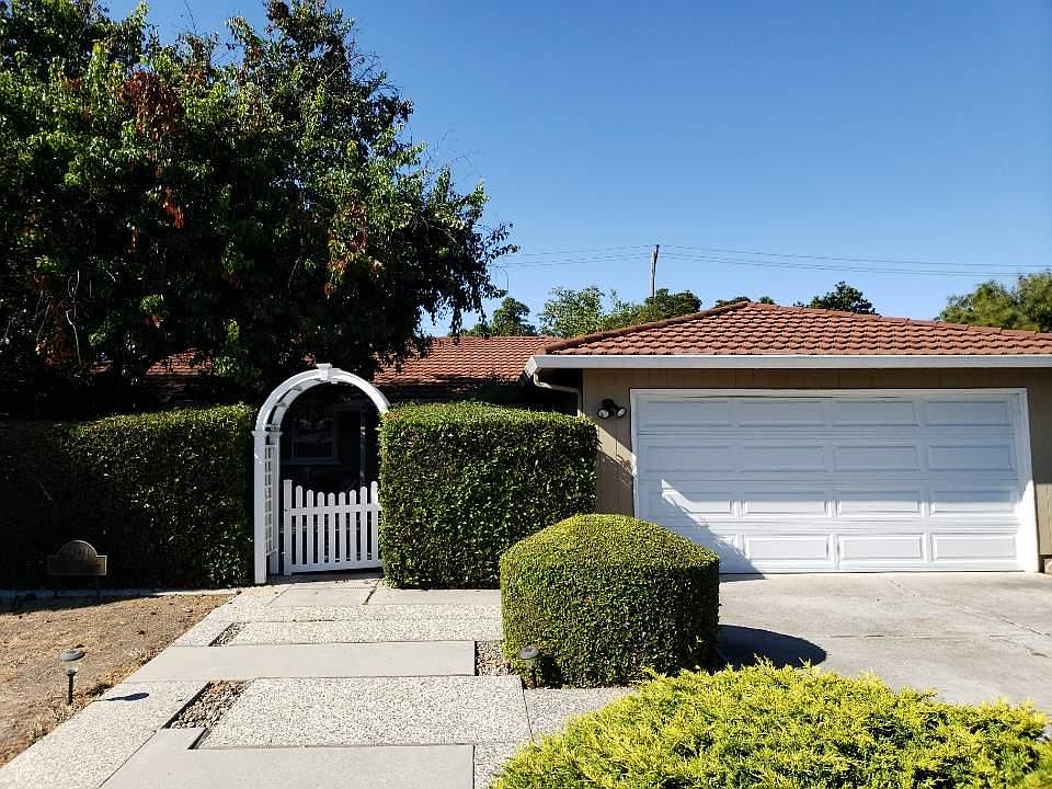1st image of 2971 Pruneridge Ave