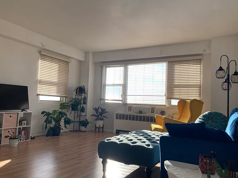 2909 N Sheridan Rd — Photo 10
