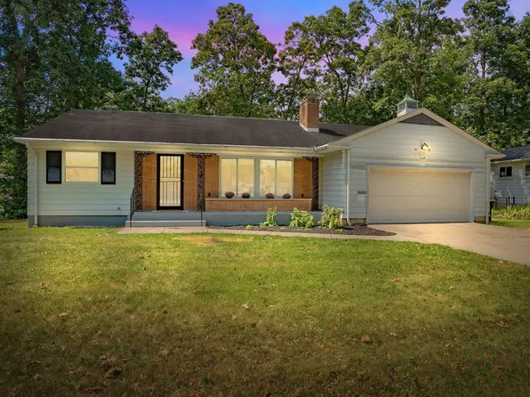 2717 Glencairn Dr, Fort Wayne, IN 46815