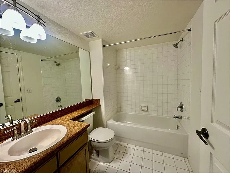 4700 Saint Croix Ln #335 — Photo 9