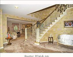 3rd image of 47 Spicewood Ln